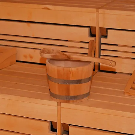 Bernstein Mare Luxor 05 Büsum