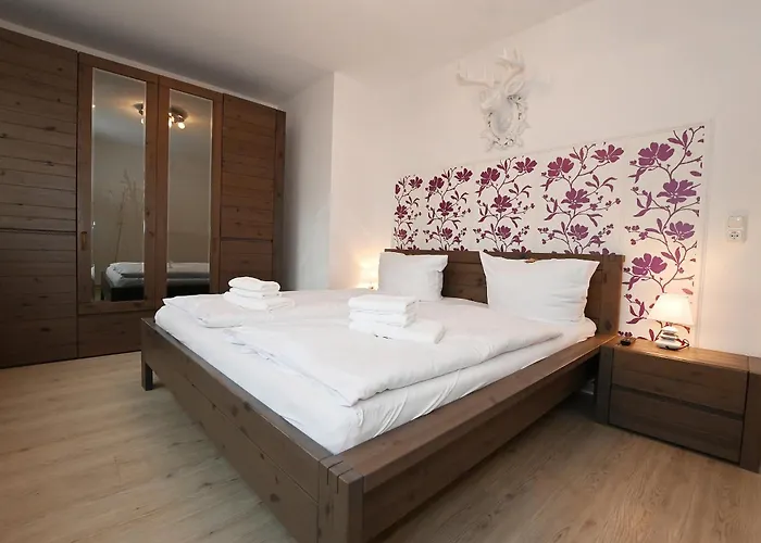 Bernstein Mare Luxor 05 *