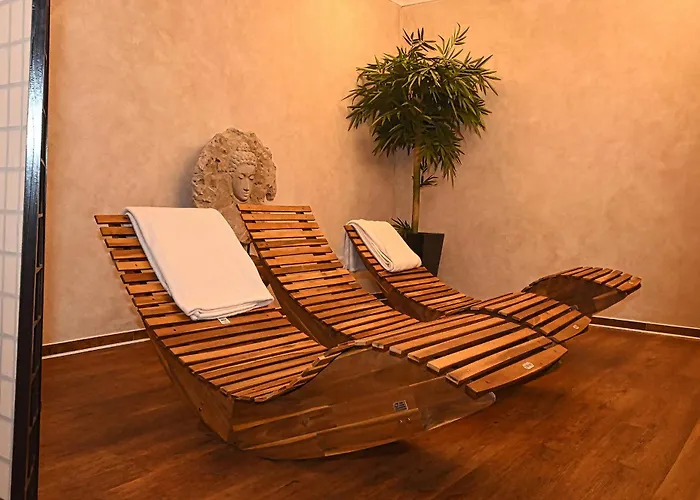 Bernstein Mare Luxor 05 * Büsum